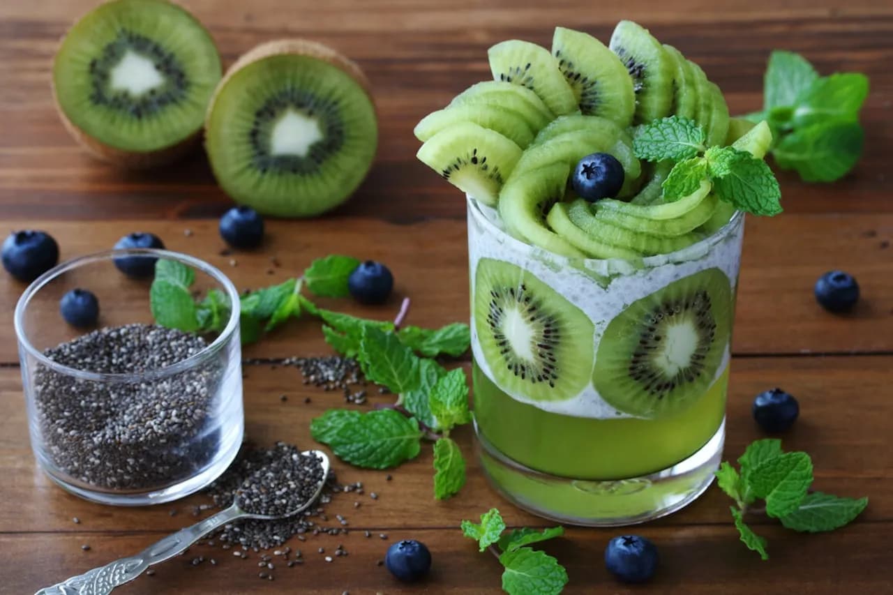 Dlaczego kiwi w zimnej galaretce? Odkryj wpływ enzymu actinidyny Dlaczego kiwi w zimnej galaretce? Odkryj wpływ enzymu actinidyny